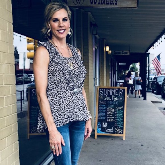 Cabi 3612 Flutter Xsmall EUC - Picture 8 of 8